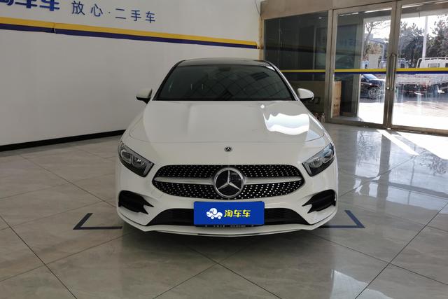 Mercedes-Benz A-Class 2022 A 200 L — фото 2