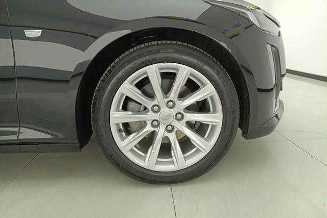 Cadillac CT5 id 3768961 из Китая 9