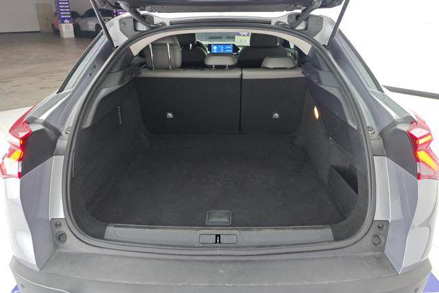 Citroen Versailles C5X 2021 — фото 17