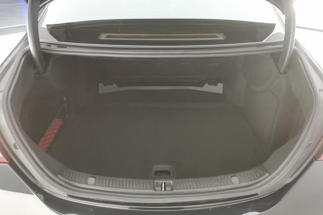 Mercedes-Benz E-class id 3784770 из Китая 10