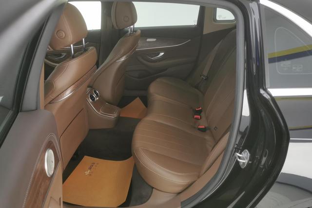 Mercedes-Benz E-class id 3784770 из Китая 15