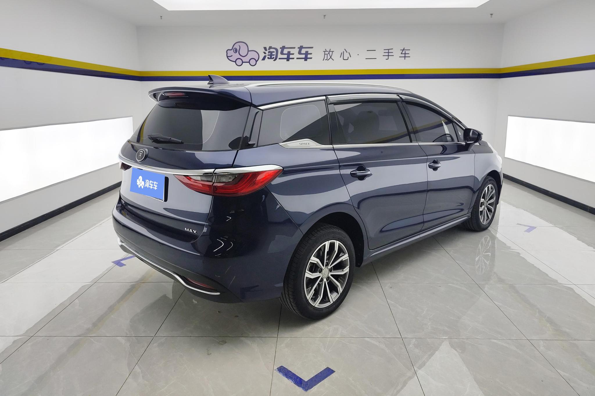 BYD Song MAX MAX 2019 1.5T AT 6 мест VI