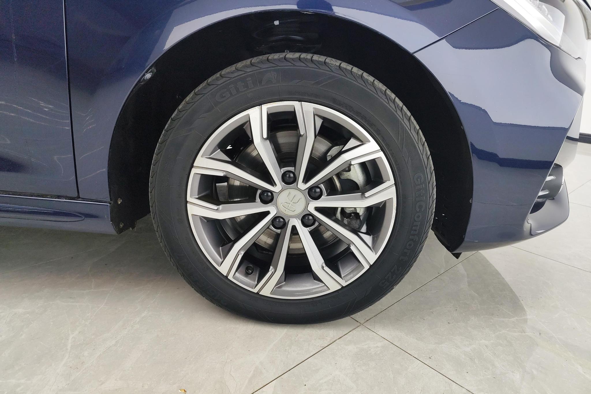 BYD Song MAX MAX 2019 1.5T AT 6 мест VI