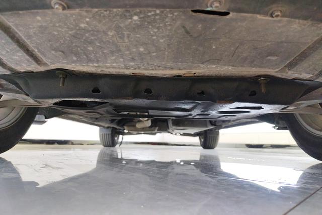 Chevrolet Explorer id 3810431 из Китая 8