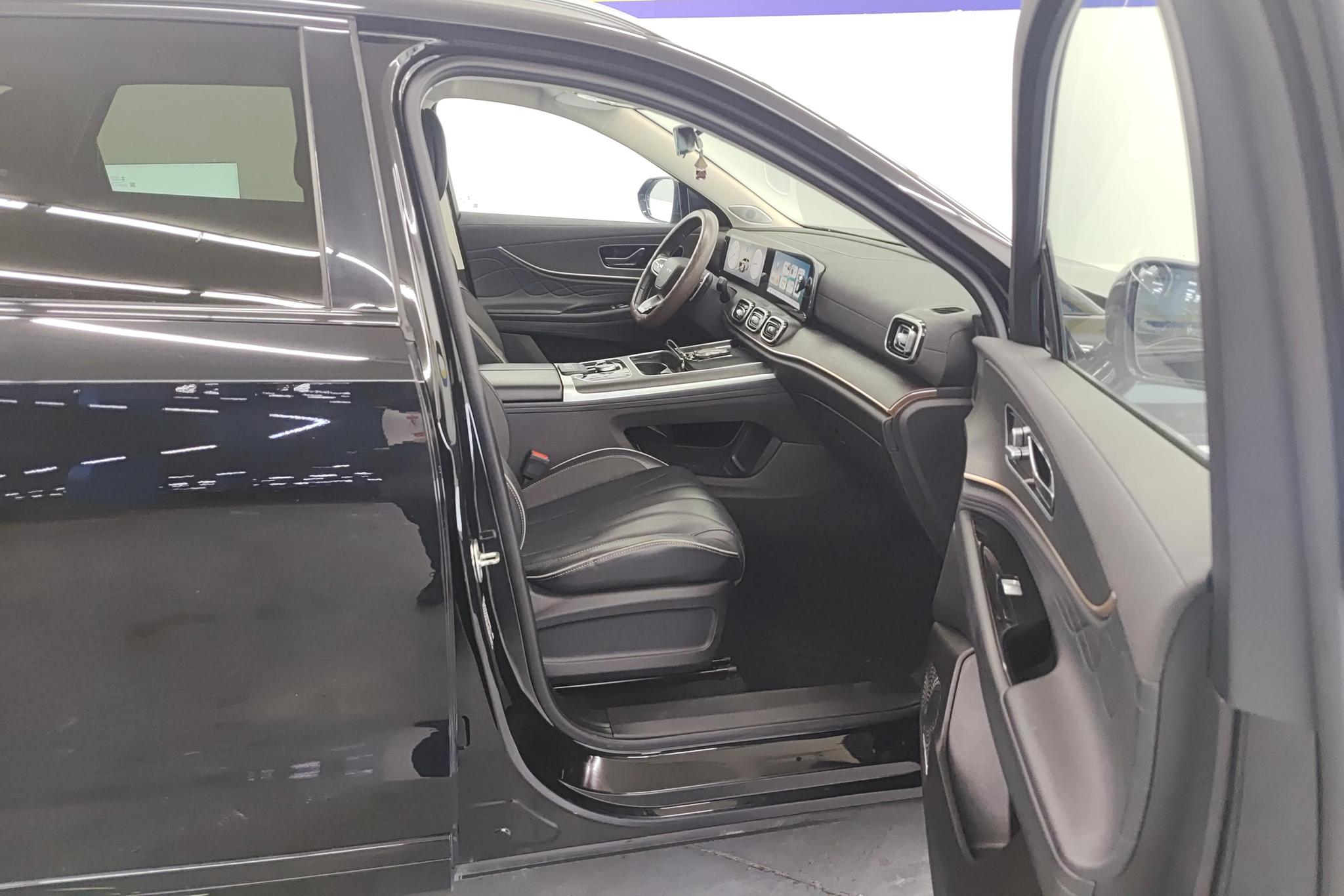 Chery Tiggo 9 9 2023 2.0T AT Luxury 5 мест