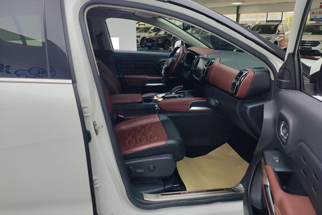 Citroen Tianyi C5 AIRCROSS 2017 — фото 15