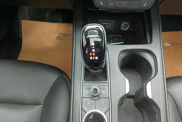 Cadillac XT4 2021 28 T 2 WDLeading — фото 14