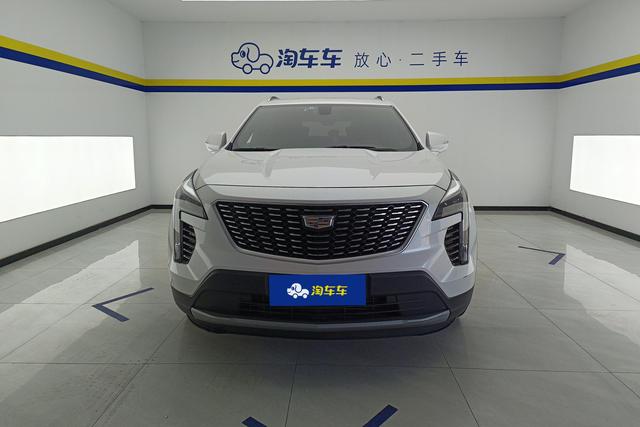 Cadillac XT4 2021 28 T 2 WDLeading — фото 2