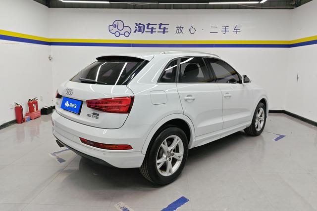 Audi Q3 2018 — фото 3