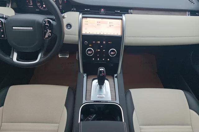 Land Rover Discovery Sport 2020 249 PS R-Dynamic S 5 — фото 12