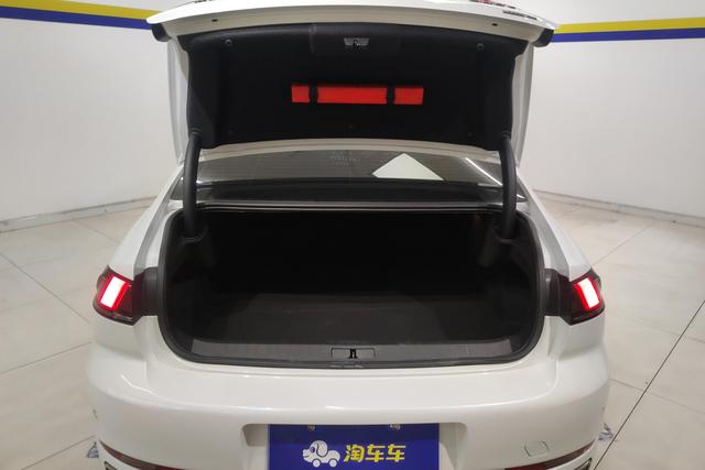 Peugeot 508L id 3824798 из Китая 14