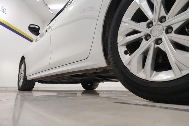 Peugeot 508L id 3824798 из Китая 17