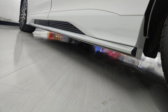 GAC Trumpchi Trumpchi M8 id 3824670 из Китая 17