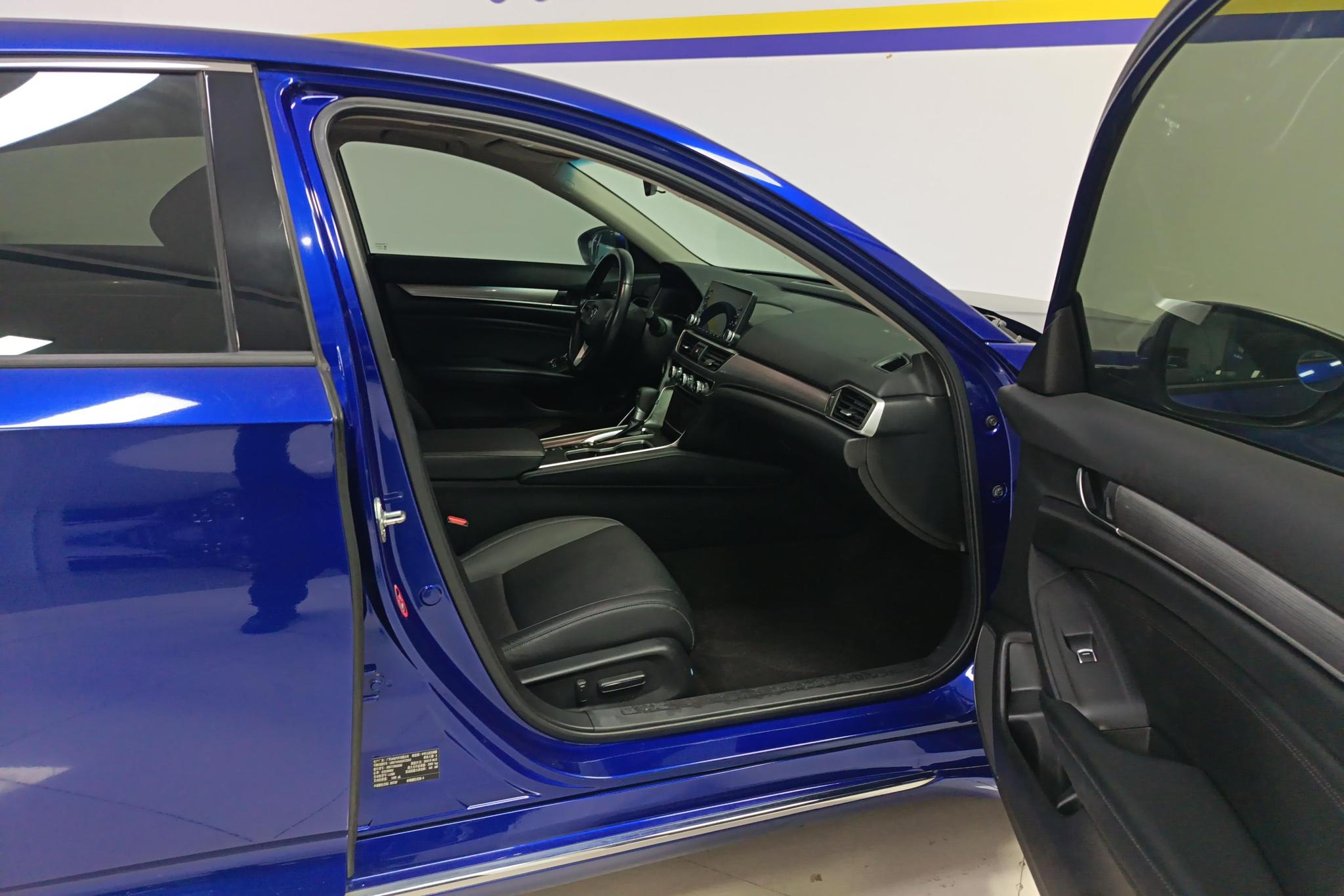 Honda Accord 2018 260TURBO Elite VI