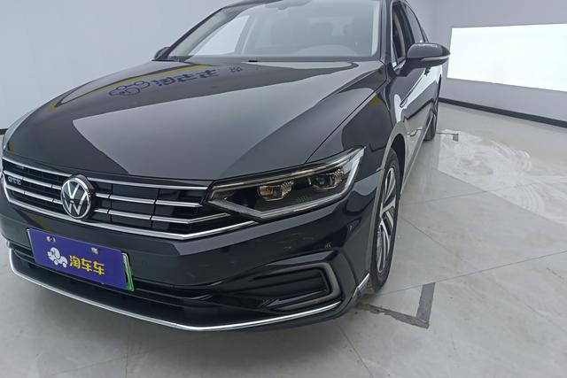 Volkswagen Magotan GTE Plug-in Hybrid 2022 — фото 7