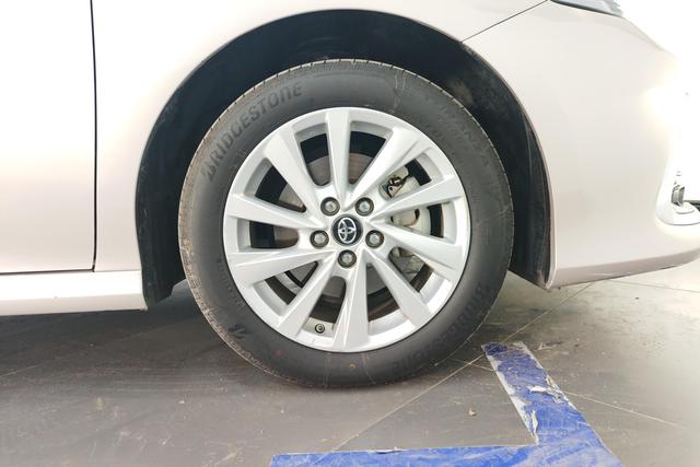 Toyota Camry 2022 Темно-серый из Китая