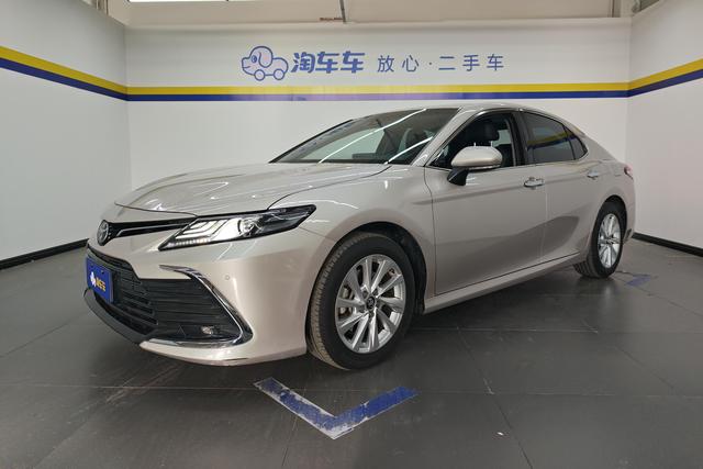 Toyota Camry 2022 Темно-серый из Китая, фото 2