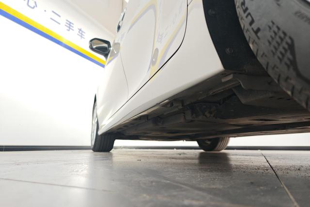 Toyota Camry id 3857276 из Китая 8