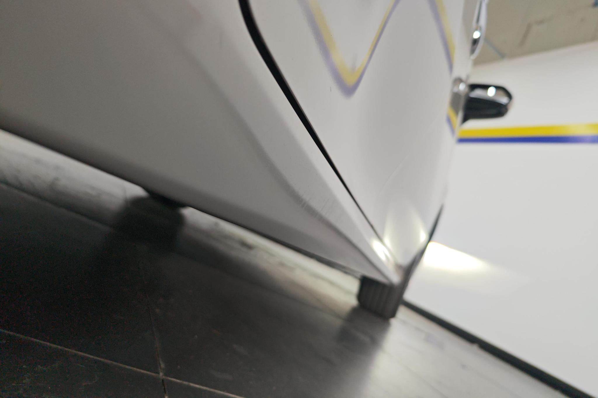Toyota Camry 2021 2.0G Luxury