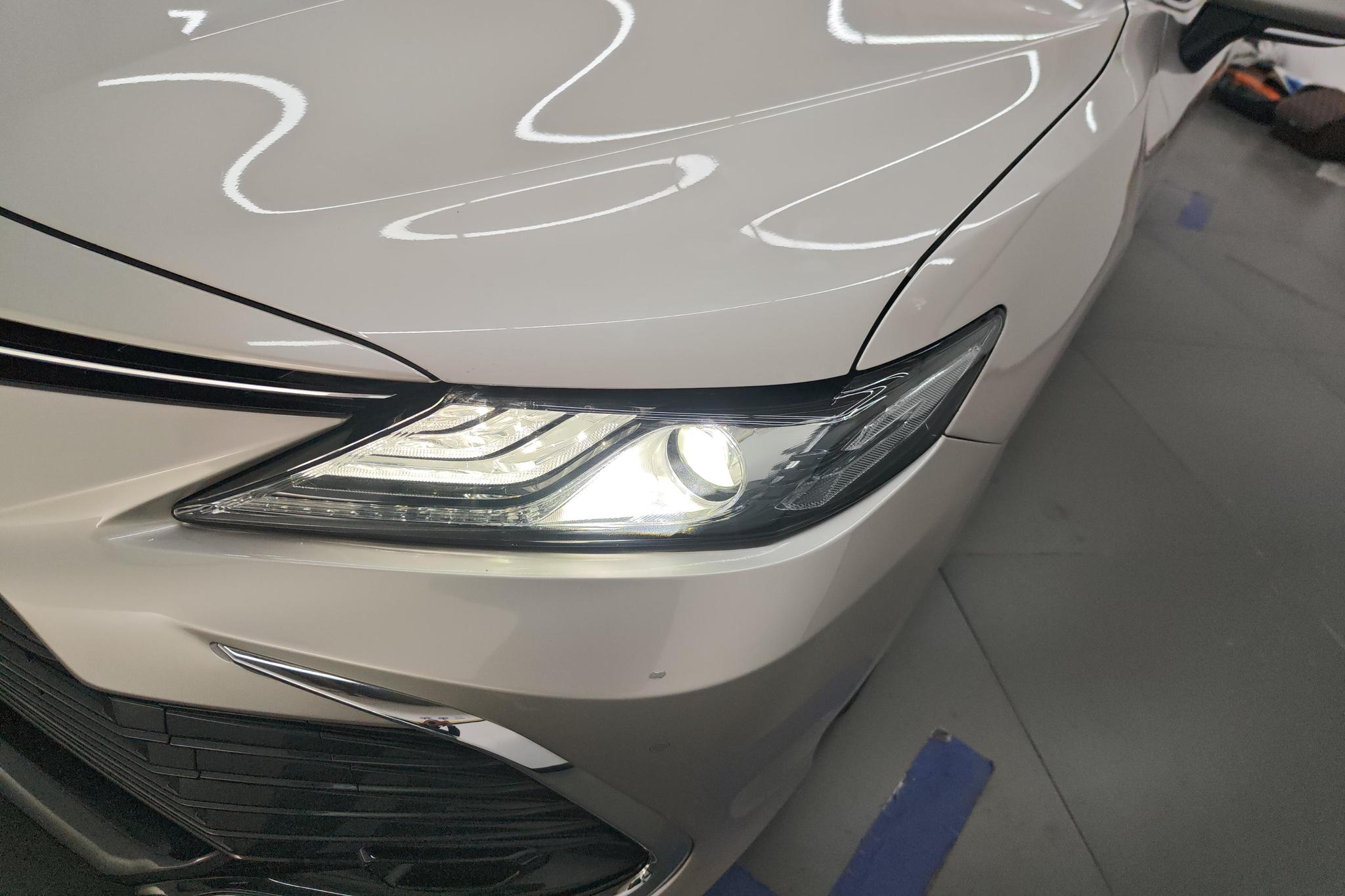 Toyota Camry 2021 2.0G Luxury