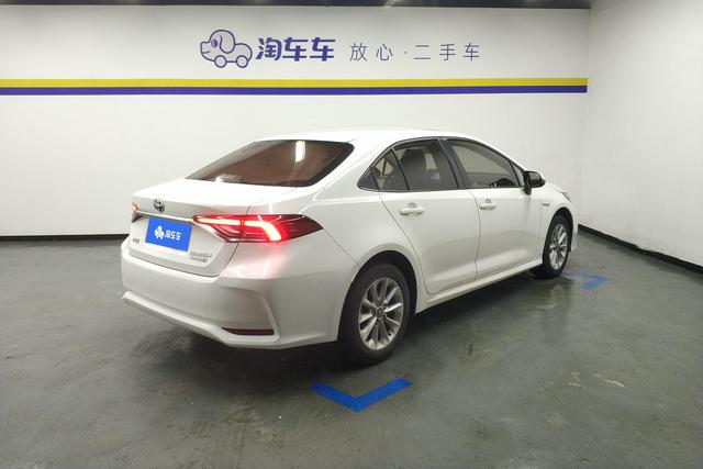 Toyota Corolla id 3769049 из Китая 8