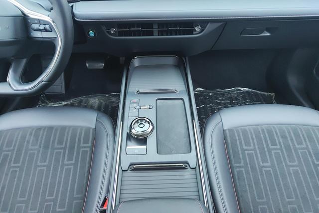Ford Mondeo 2022 Eco Boost 245 Luxury — фото 14