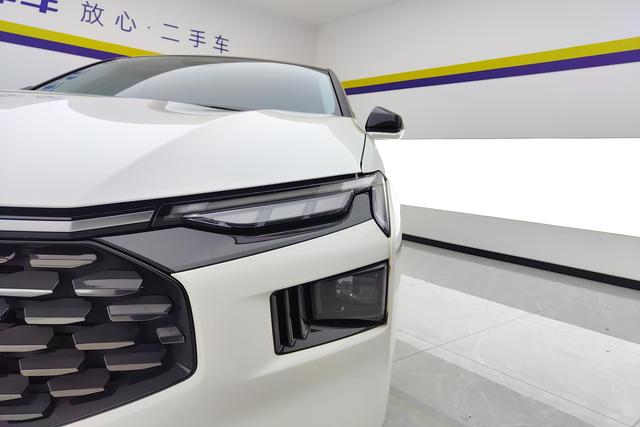 Ford Mondeo 2022 Eco Boost 245 Luxury — фото 5