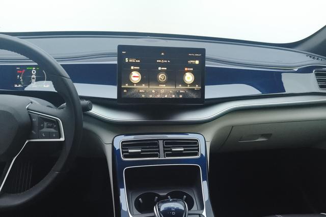 BYD QIN PLUS Hybrid 2021 — фото 12