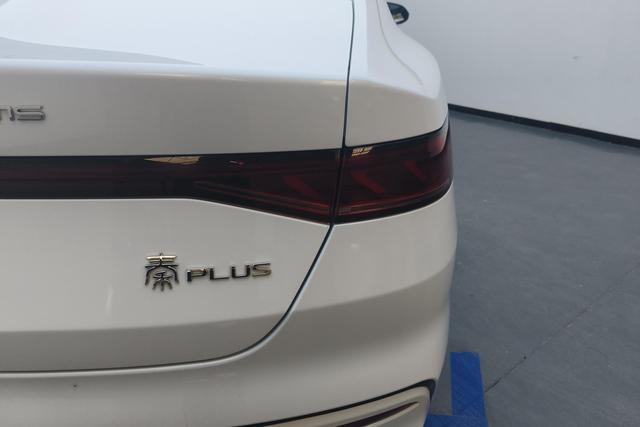 BYD QIN PLUS Hybrid 2021 — фото 5