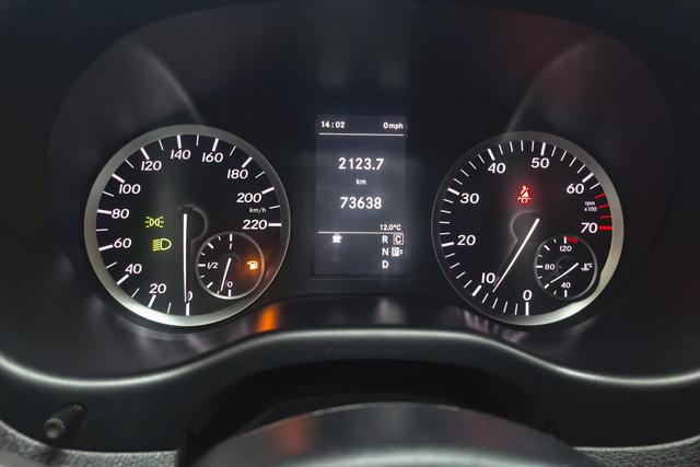 Mercedes Benz Weiteng 2018 — фото 14