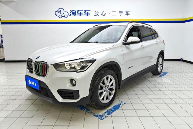 BMW X1 2016 — фото 1