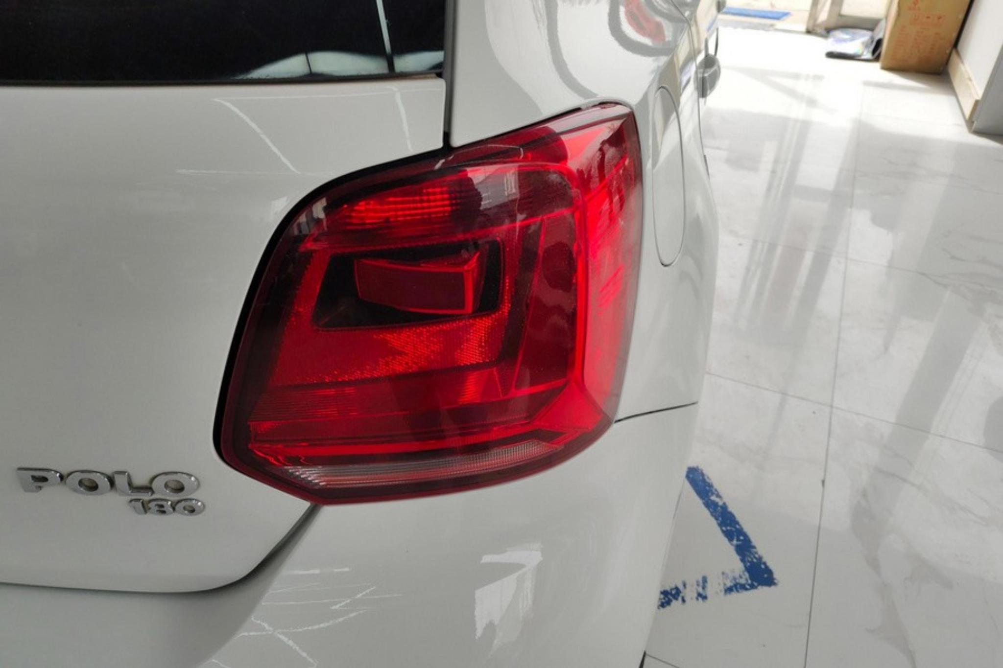 Volkswagen Polo 2018 1.5L AT