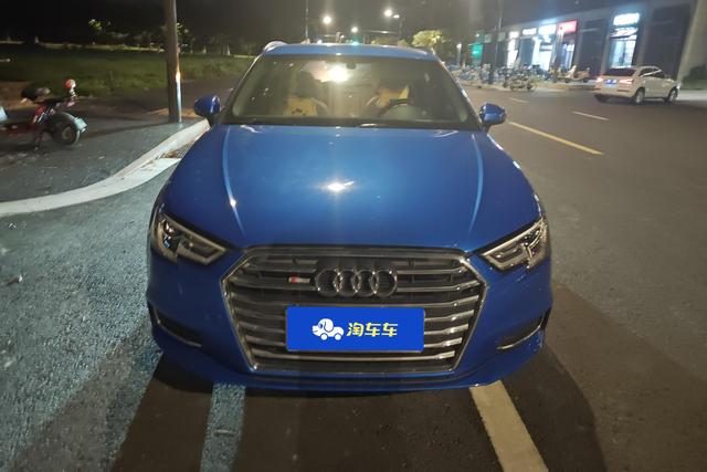 Audi A3 2020 Синий из Китая, фото 6