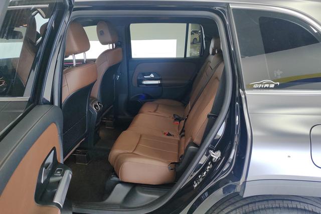 Mercedes-Benz GLB 2023 Темно-серый из Китая, фото 4