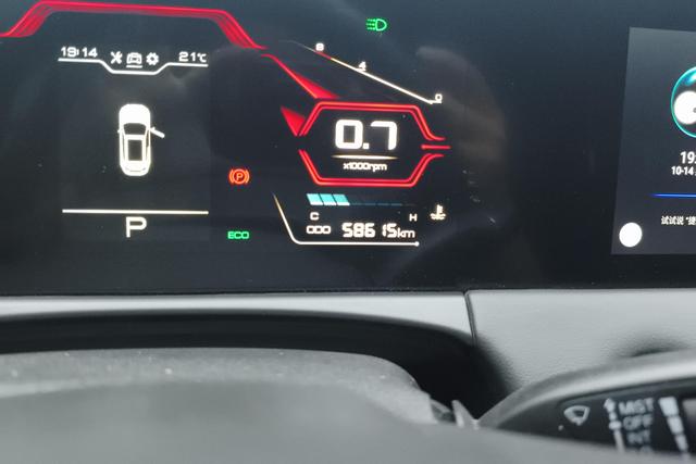 Jietu X70 PLUS 2022 Черный из Китая, фото 6