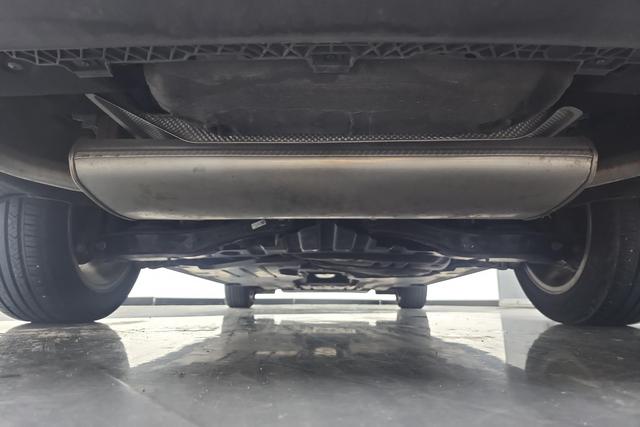 Volkswagen Passat id 3823603 из Китая 15