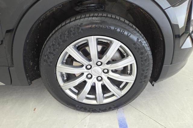 Cadillac XT4 2021 28 T 2 WDLeading — фото 8