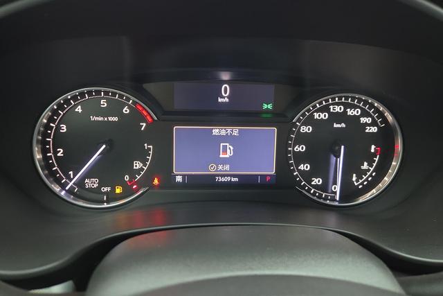 Cadillac XT4 id 3823604 из Китая 16