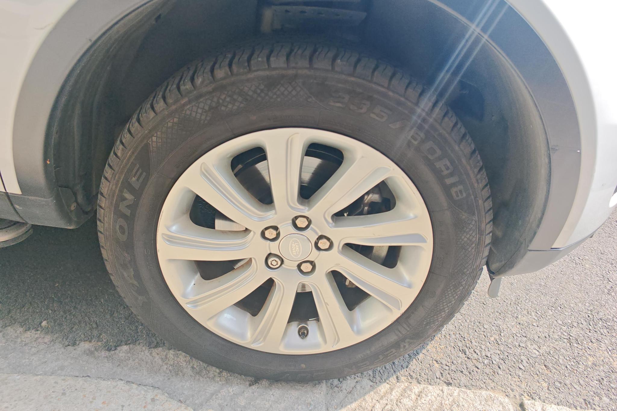Land Rover Discovery Sport 2017 2.0T SE