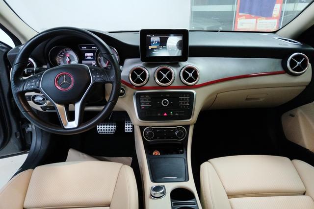 Mercedes Benz GLA 2016 — фото 11