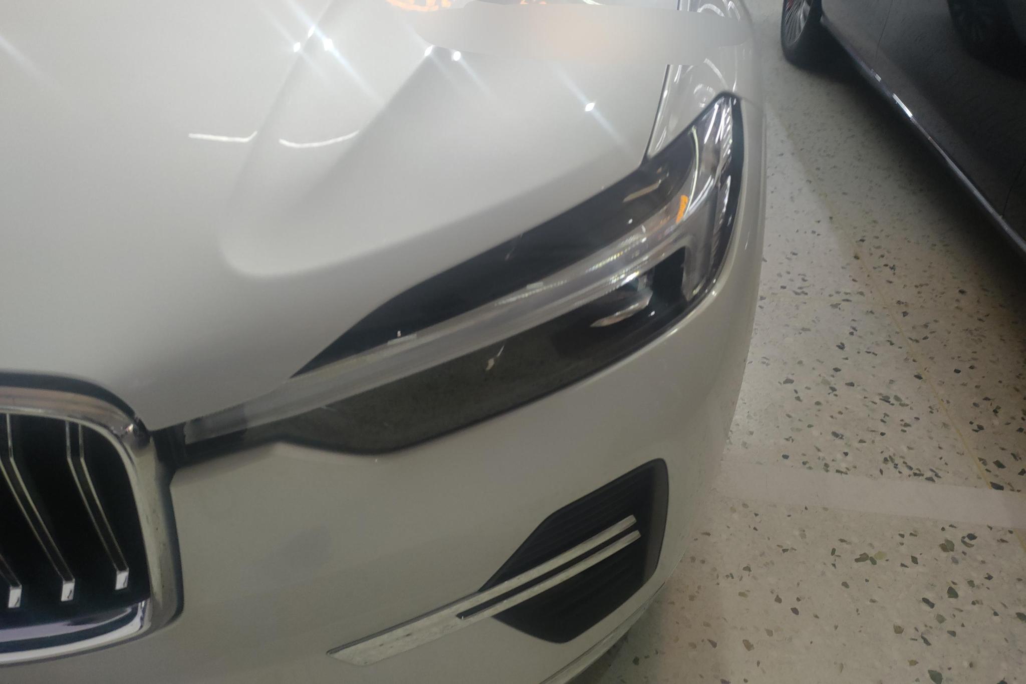 Volvo XC60 2023 B5 Luxury