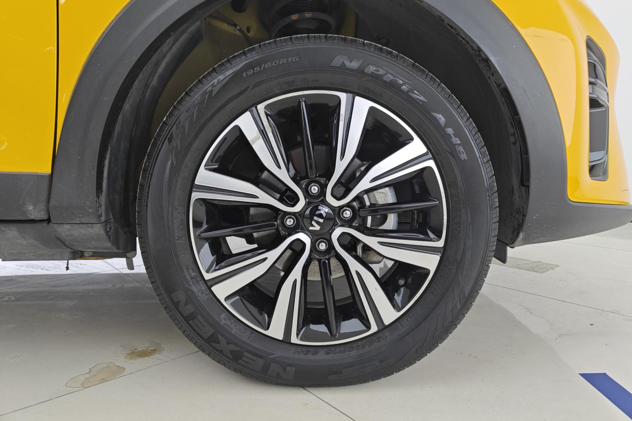 Kia KX1 2021 1.4L CVT
