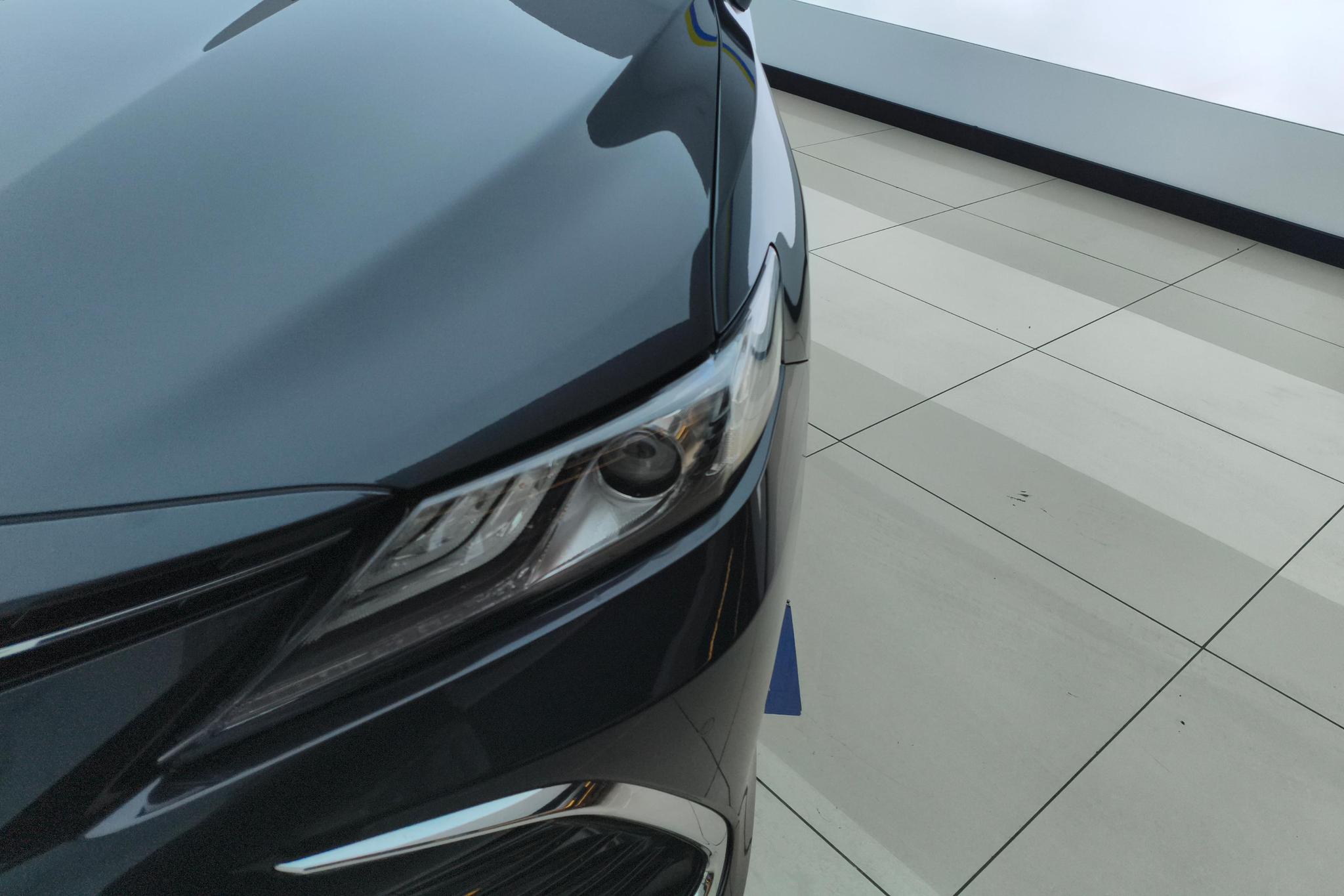 Toyota Camry 2021 2.0G Luxury