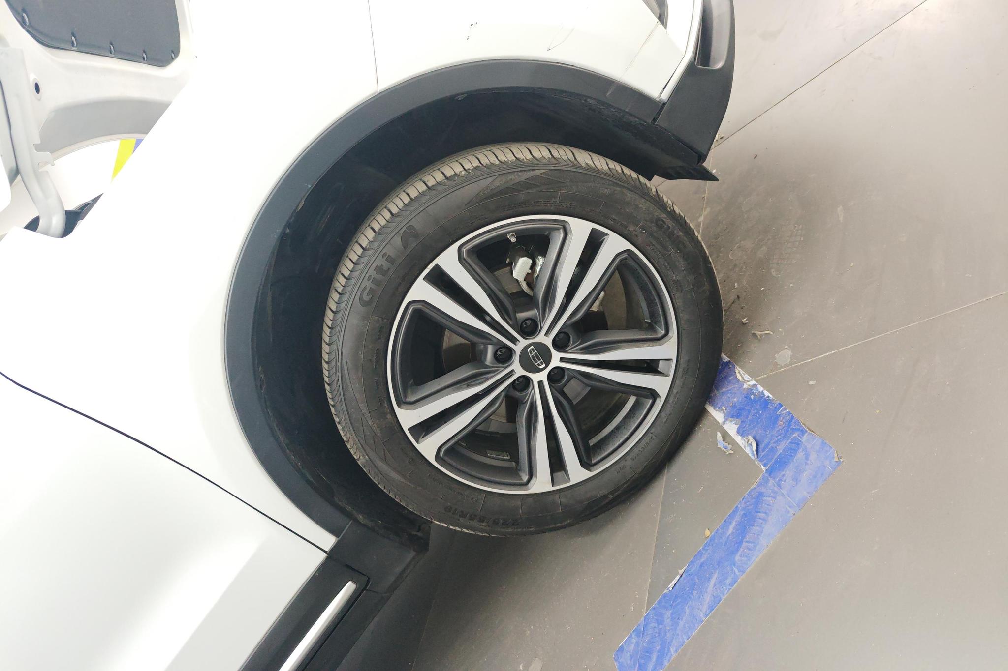 Geely Boyue 2022 1.8TD DCT