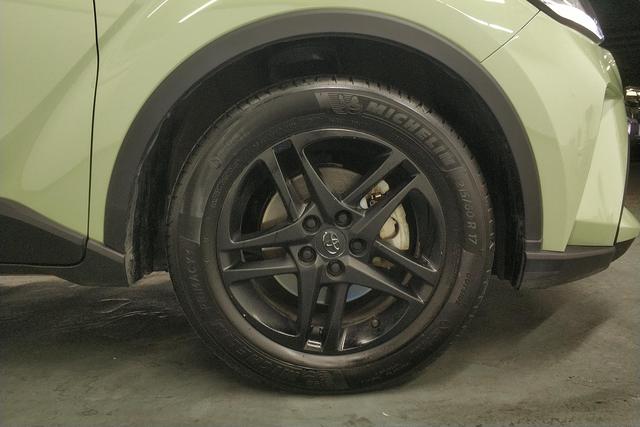 Toyota C-HR 2022 Зеленый из Китая, фото 2