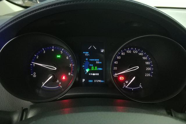 Toyota C-HR id 3783522 из Китая 9