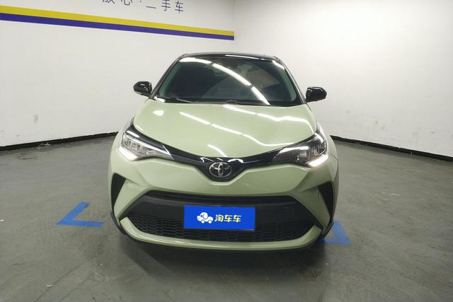 Toyota C-HR id 3783522 из Китая 11