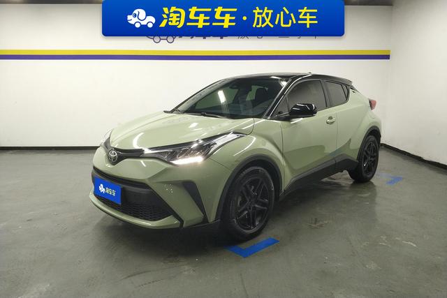 Toyota C-HR id 3783522 из Китая 15