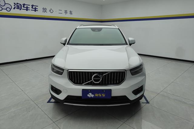 Volvo XC40 2021 T 4 WD — фото 2