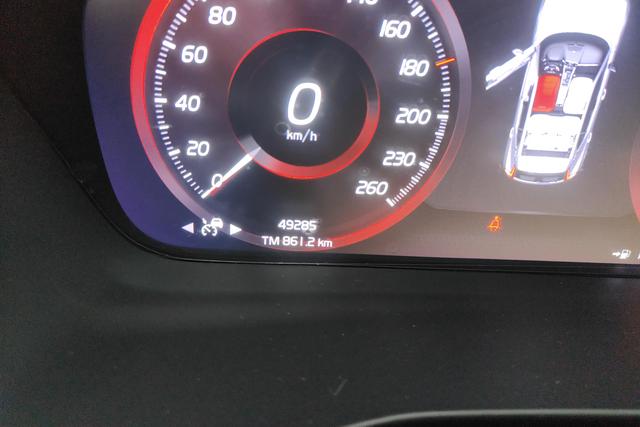 Volvo XC40 id 3824755 из Китая 11